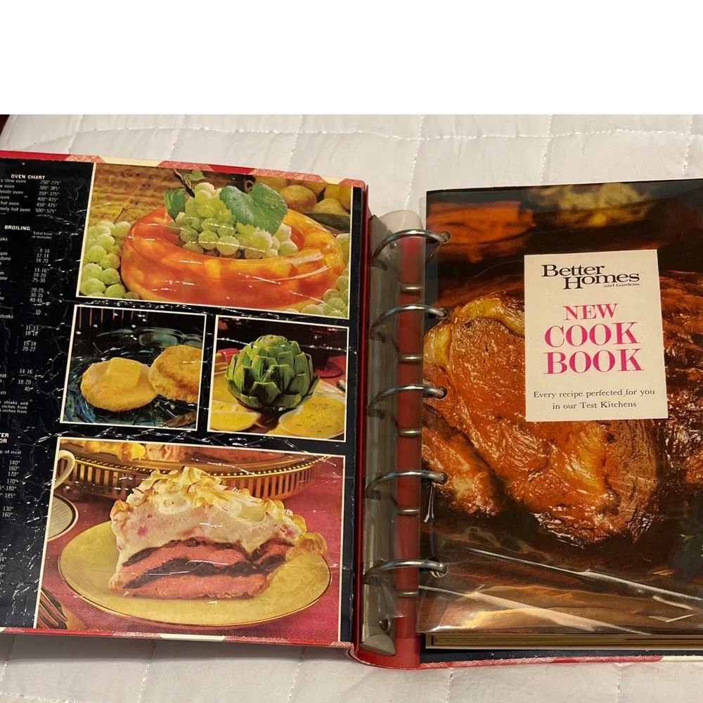 Better Homes and Gardens New Cook‎ Book Vintage Red Gingham Plaid 5-Ring Binder